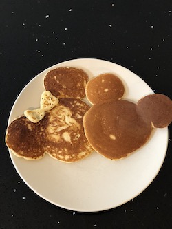 October 2018 Income & Profit Report, Mickey and Minnie shaped pancakes
